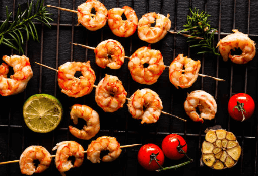 Prawns cooked in a hot grill