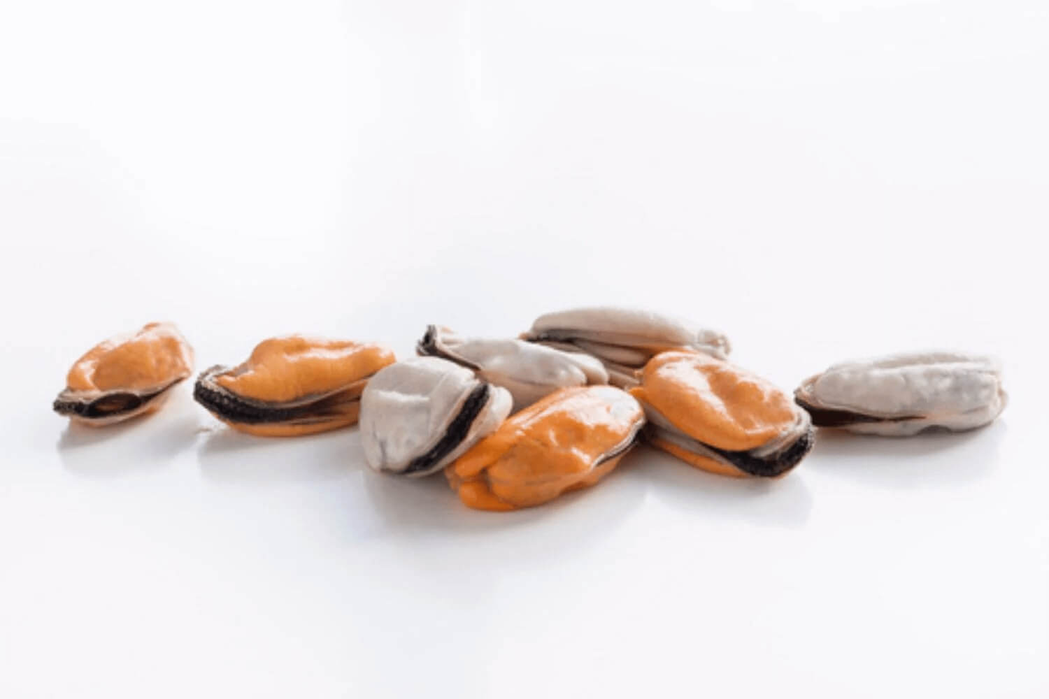 These plump, New Zealand mussel meat deliver a sweet, tender taste.